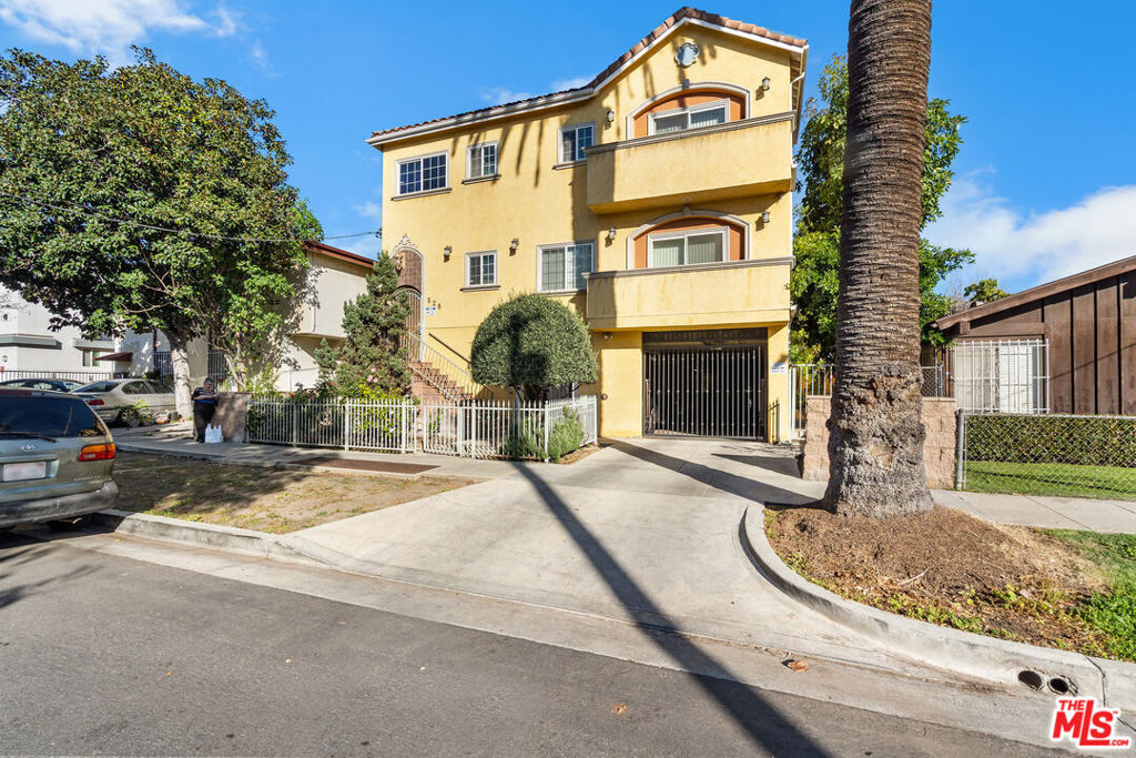 main property photo 1