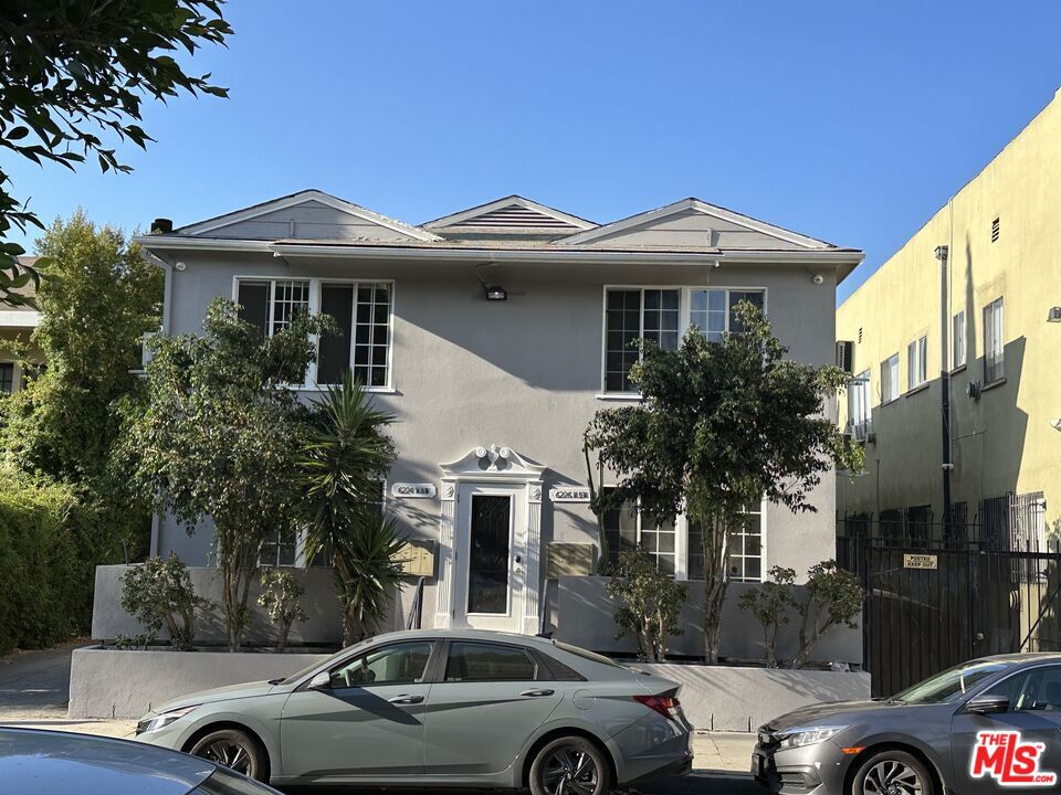main property photo 6