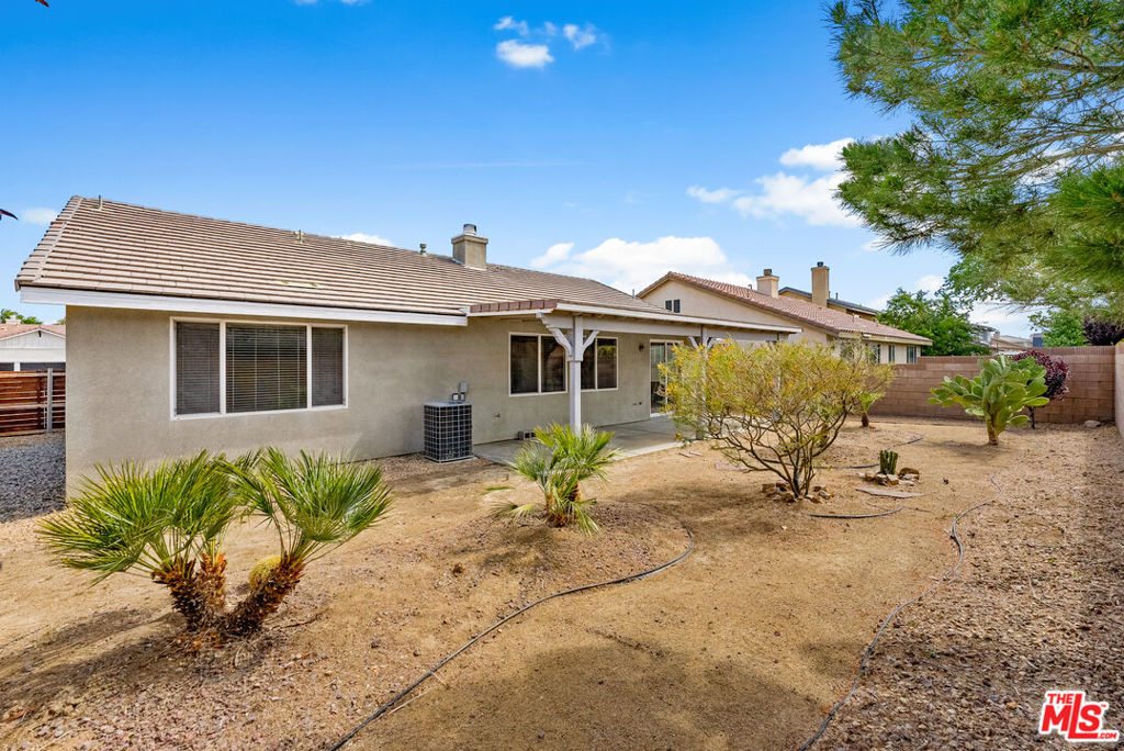 main property photo 27