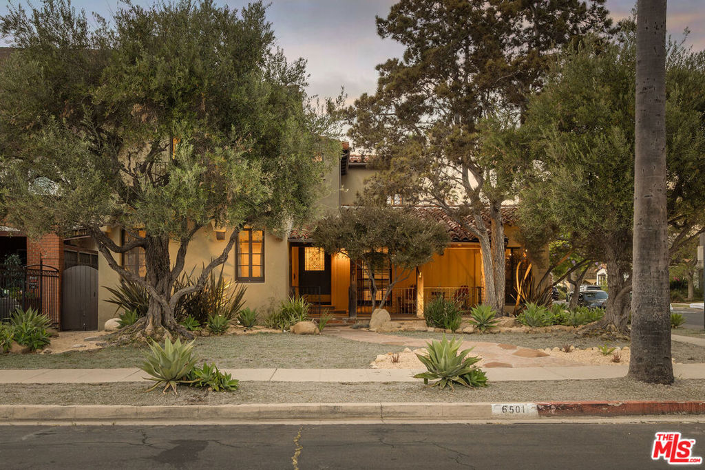 main property photo 46
