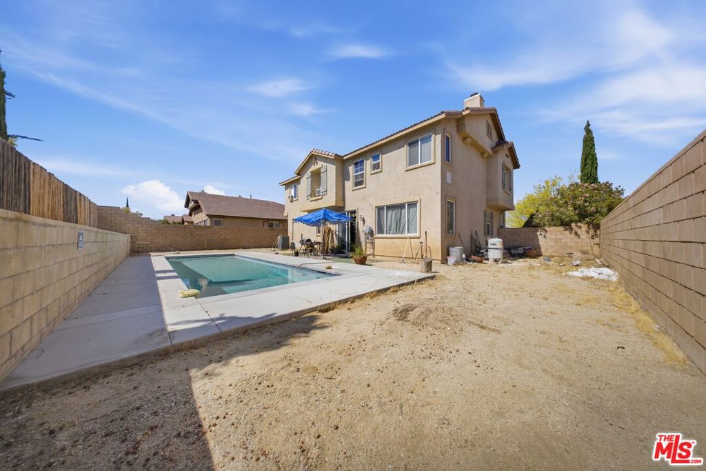 main property photo 51