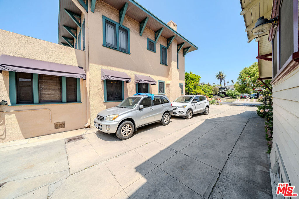 main property photo 57