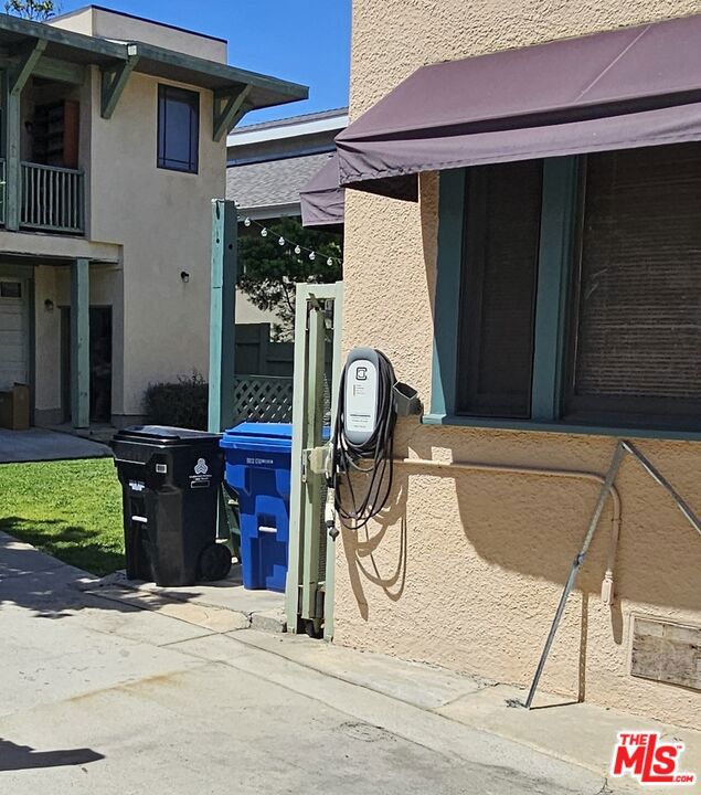 main property photo 58