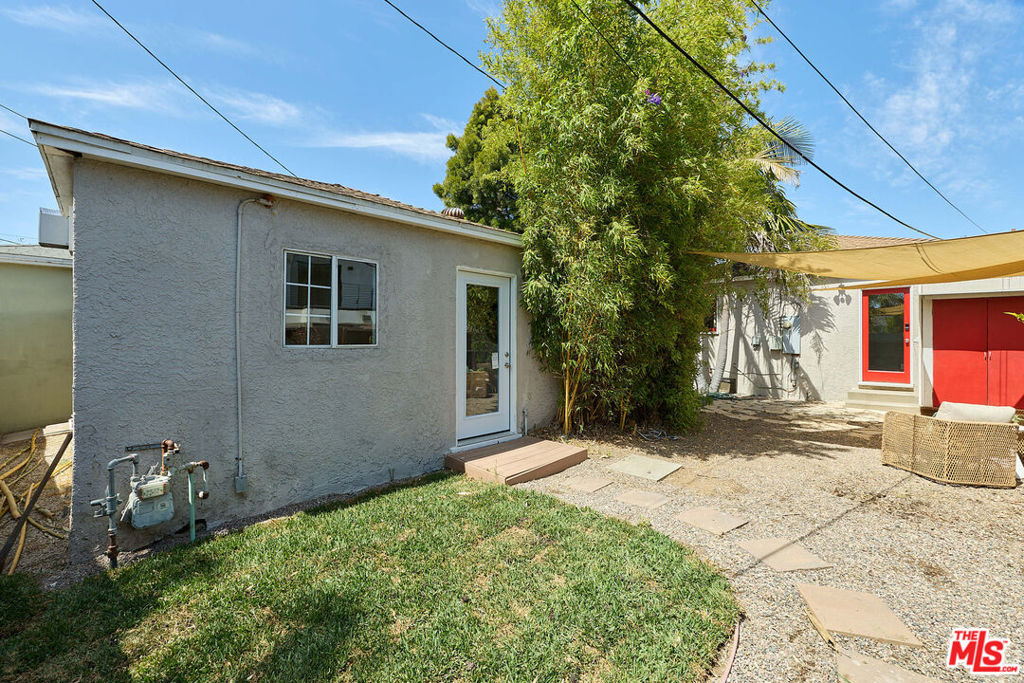main property photo 15
