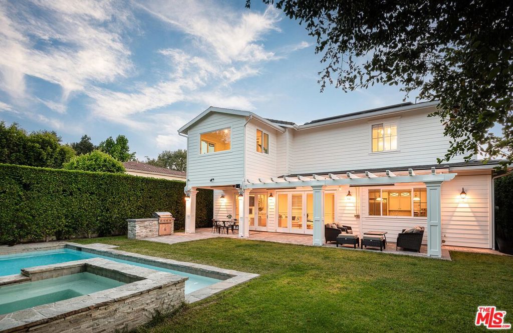 main property photo 48