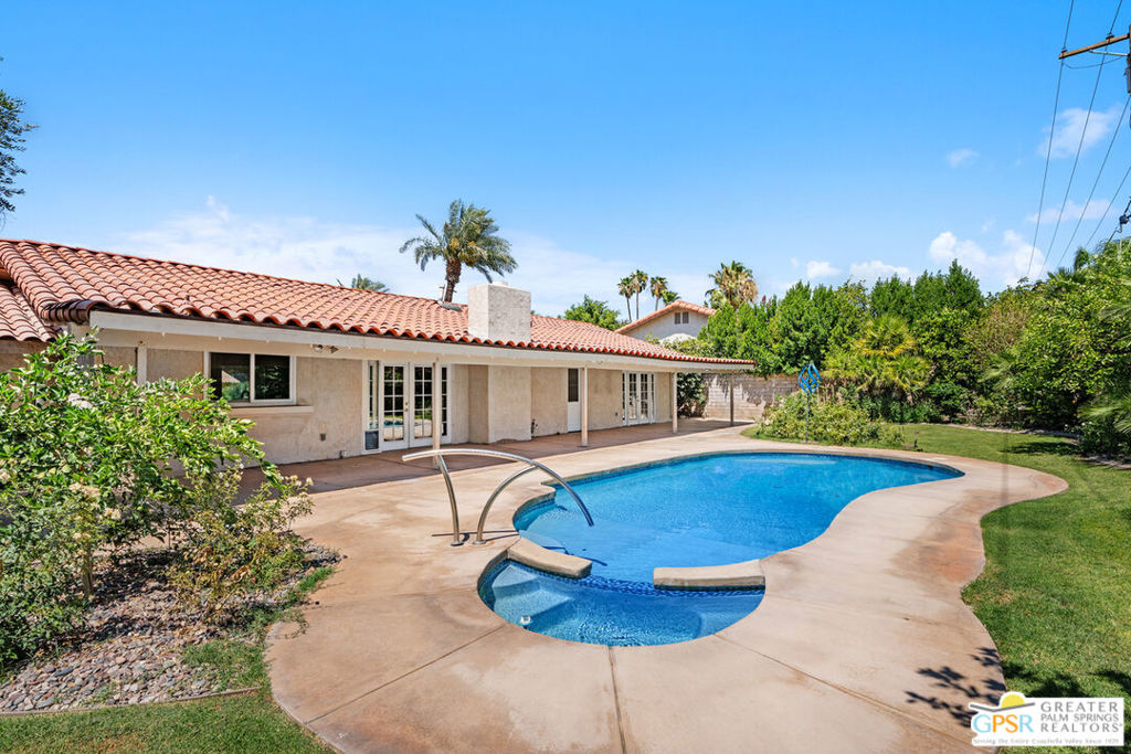 main property photo 24