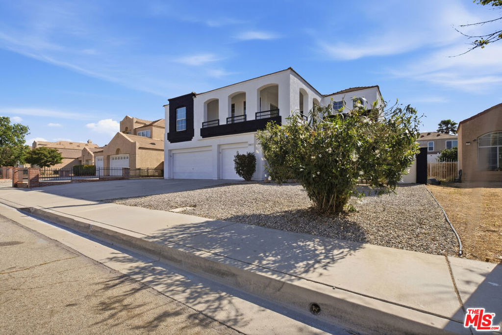 main property photo 48