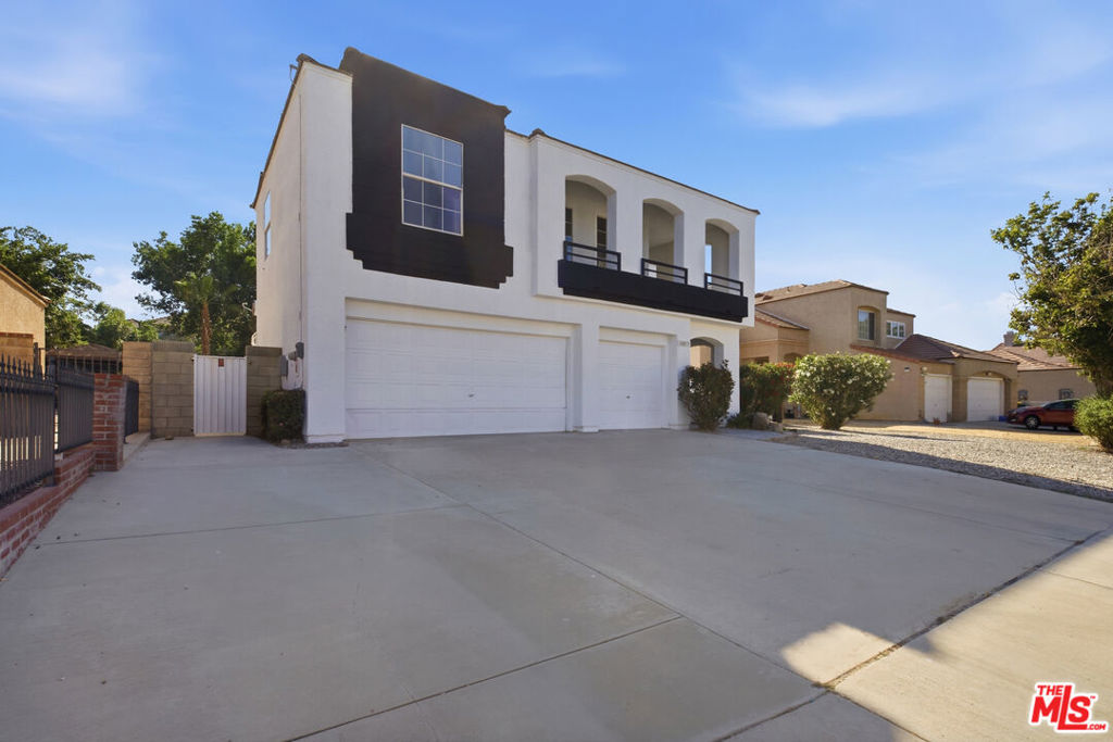main property photo 50