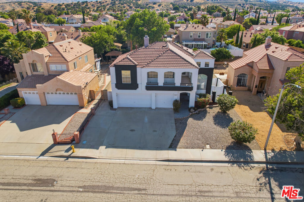 main property photo 51