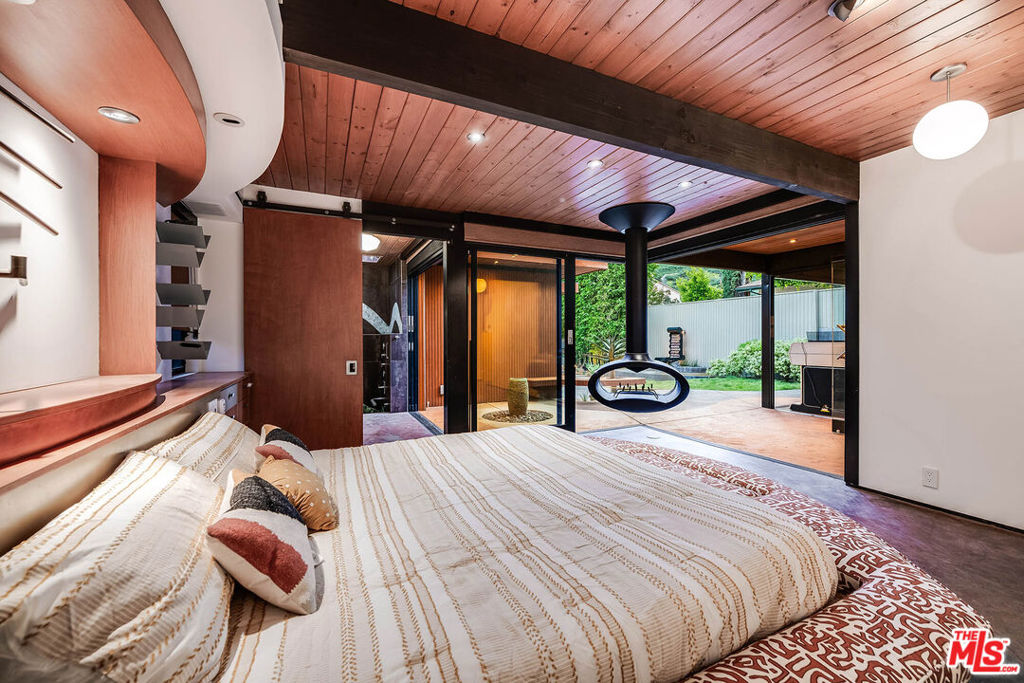 main property photo 52