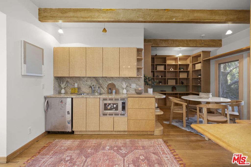 main property photo 46