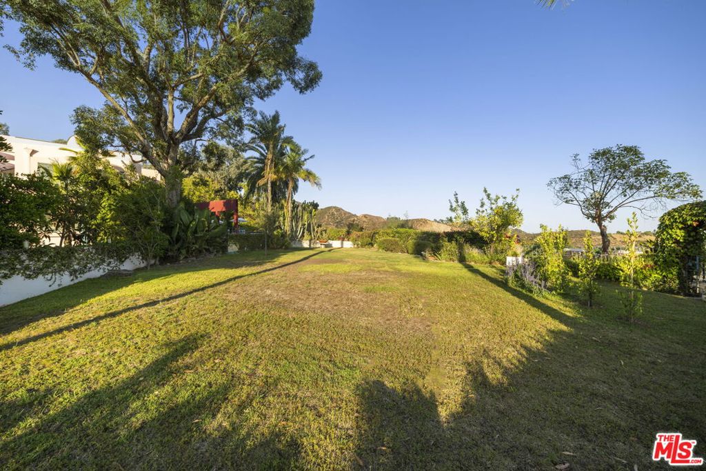 main property photo 60
