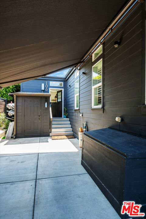 main property photo 33