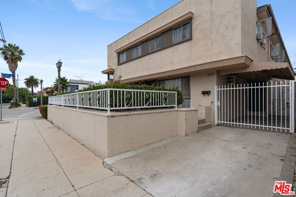 main property photo 1