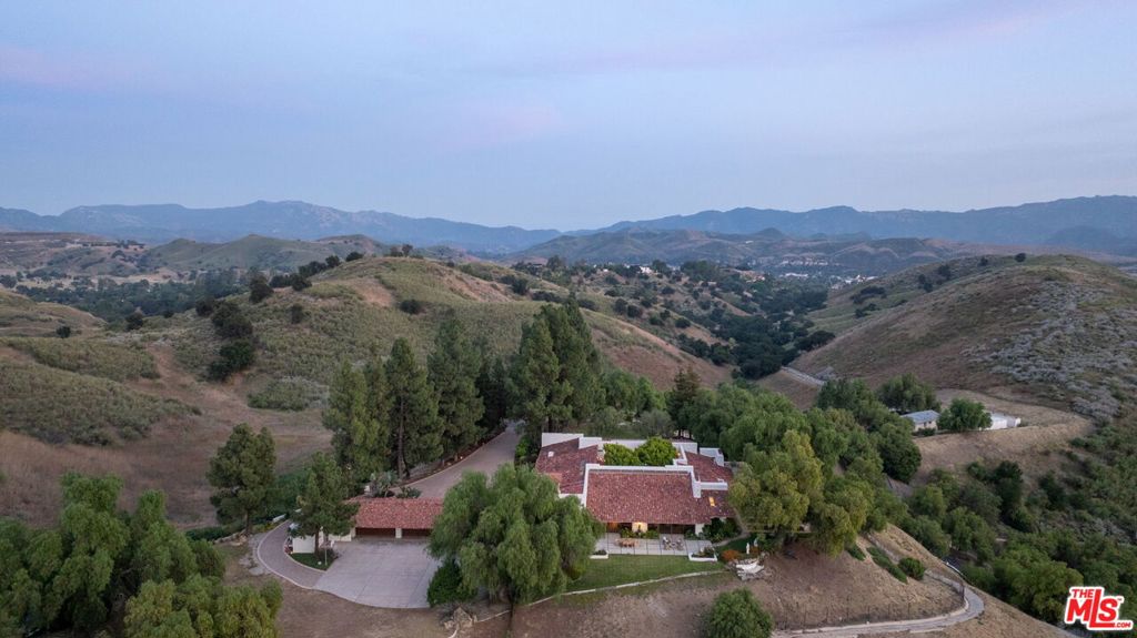 main property photo 60