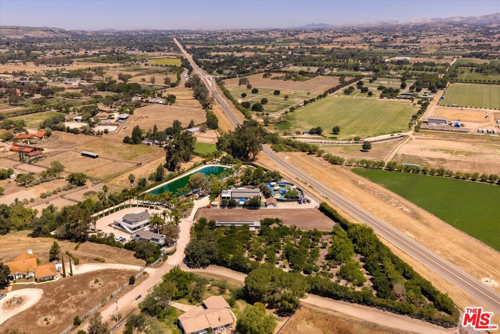 main property photo 51