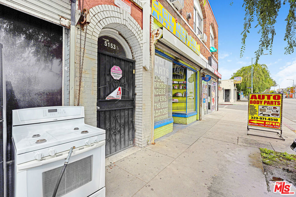 main property photo 22