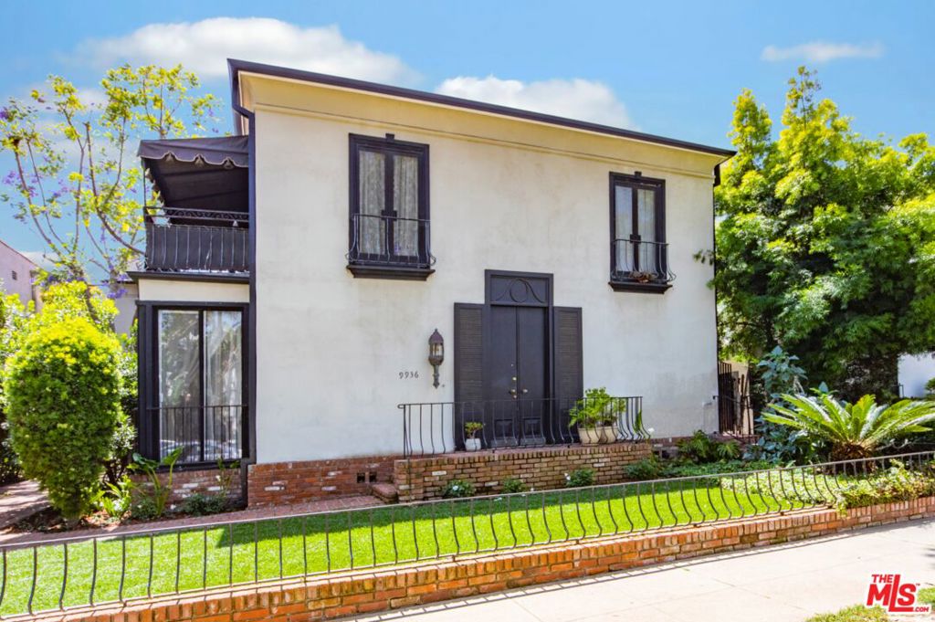 main property photo 3