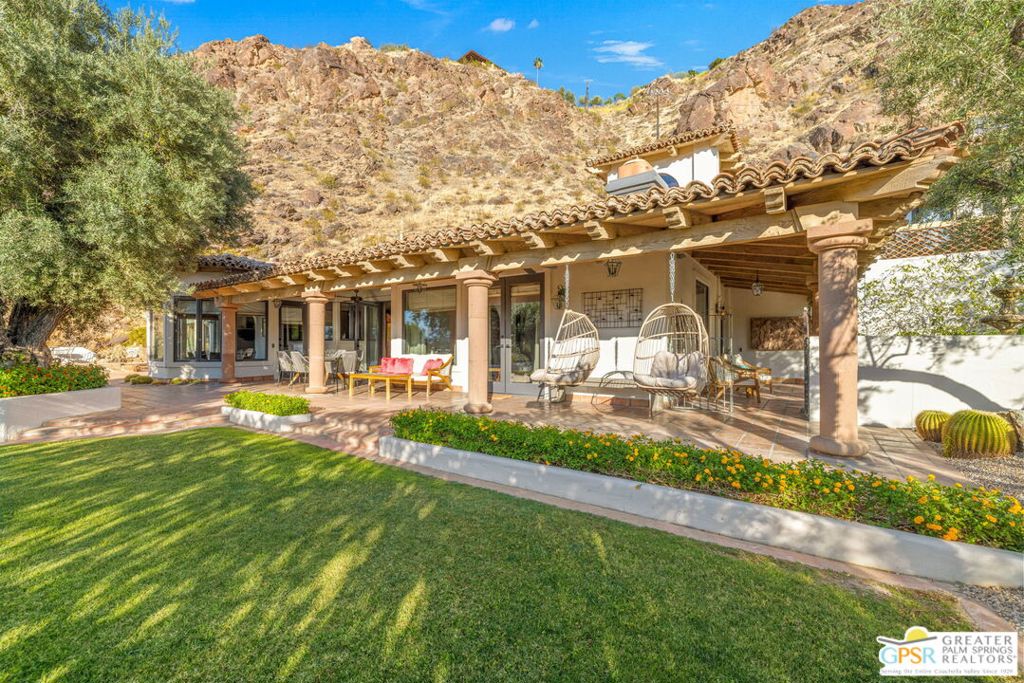 main property photo 9