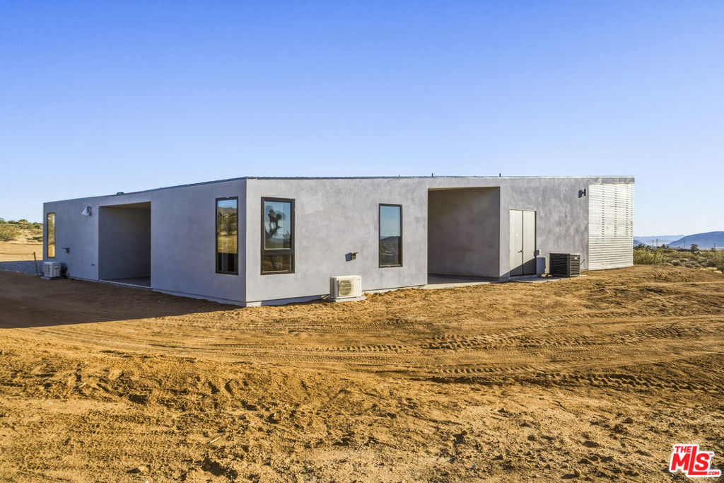 main property photo 43