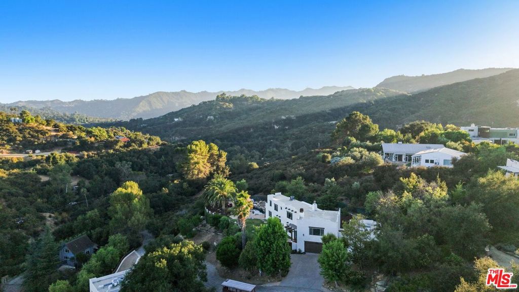 main property photo 74