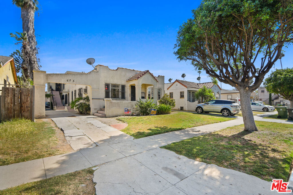main property photo 7