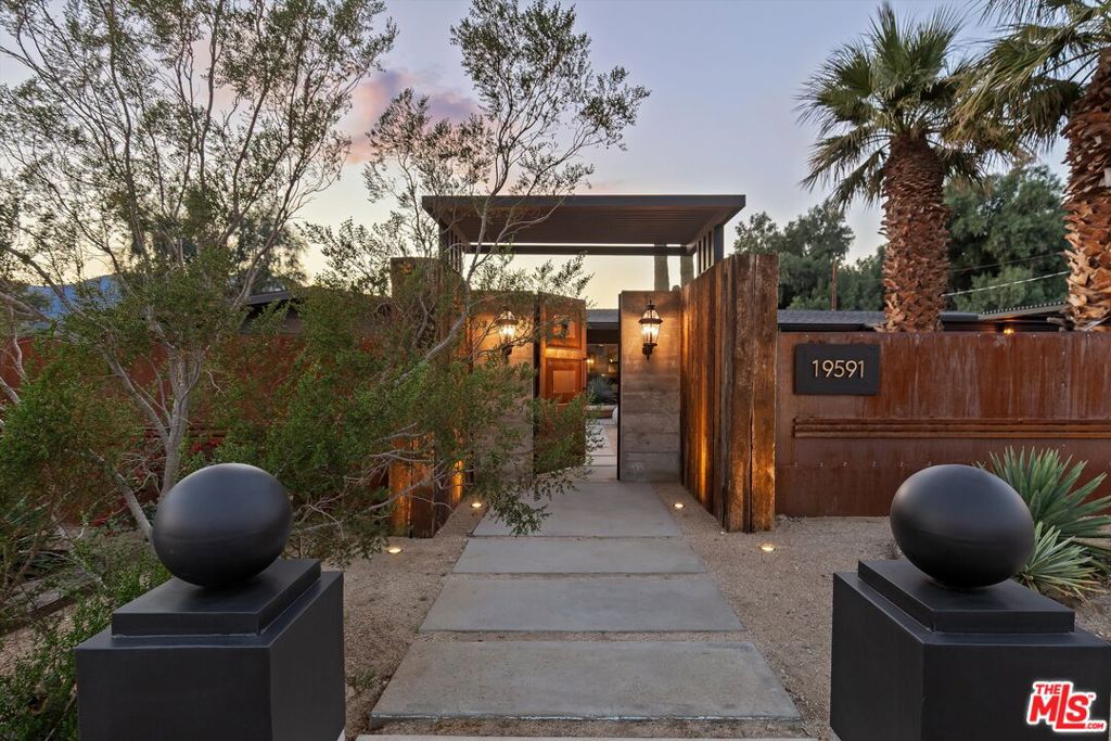 main property photo 53