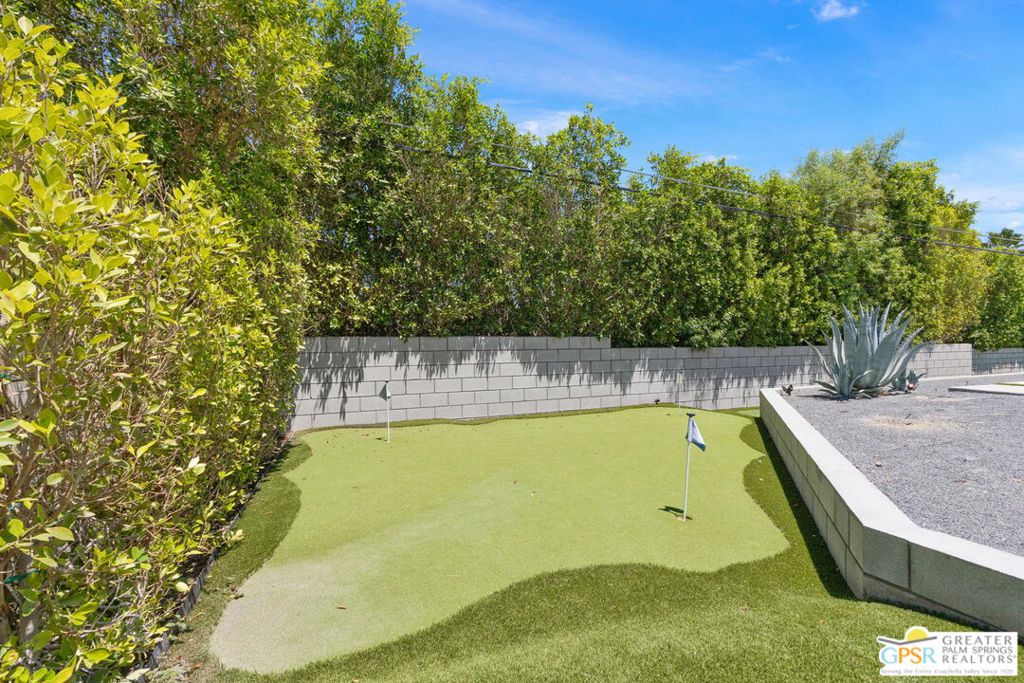 main property photo 59