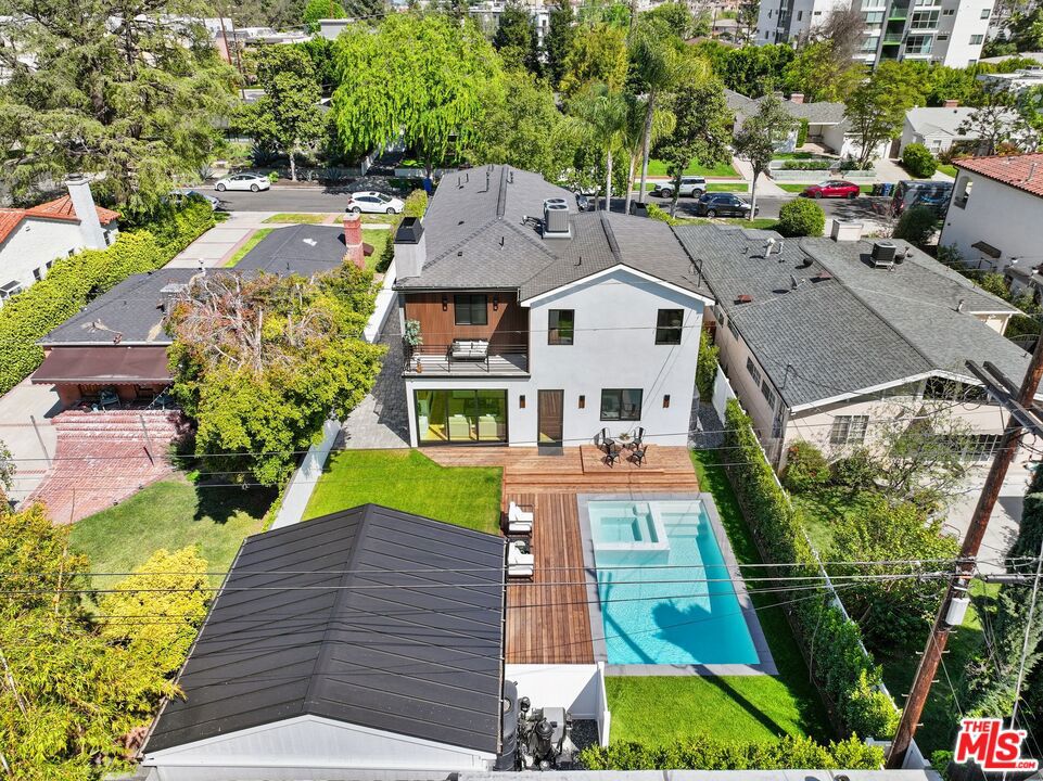 main property photo 66