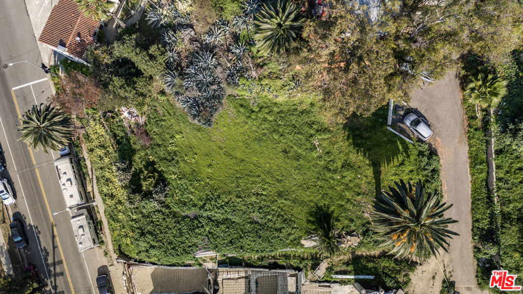 main property photo 10