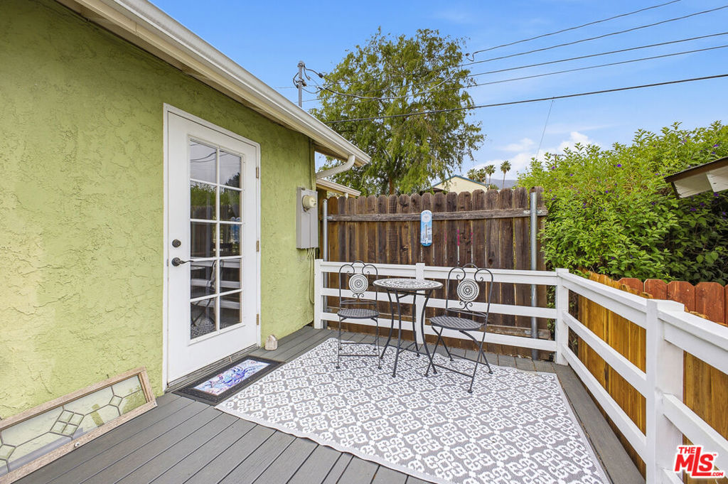 main property photo 23