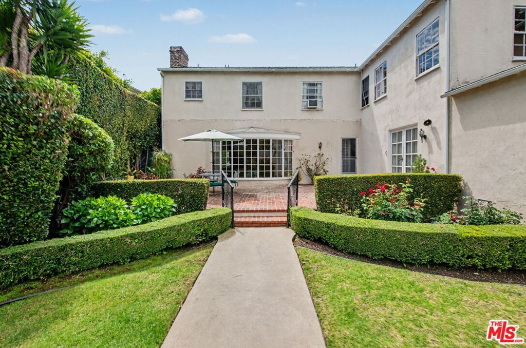 main property photo 32