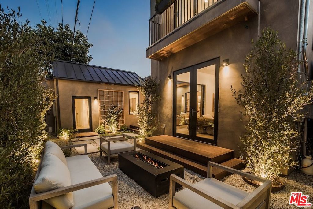 main property photo 43