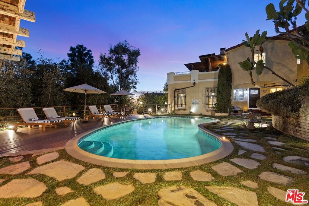 main property photo 47