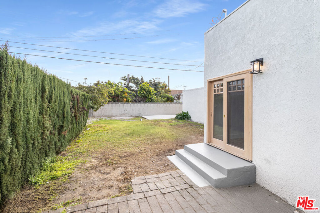 main property photo 41