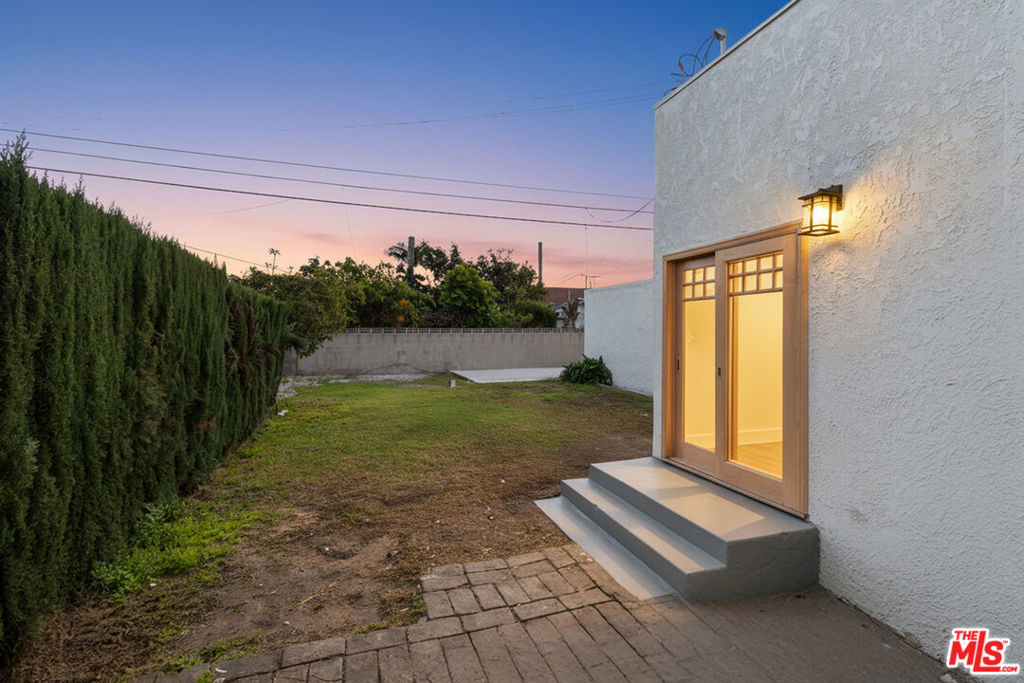 main property photo 51