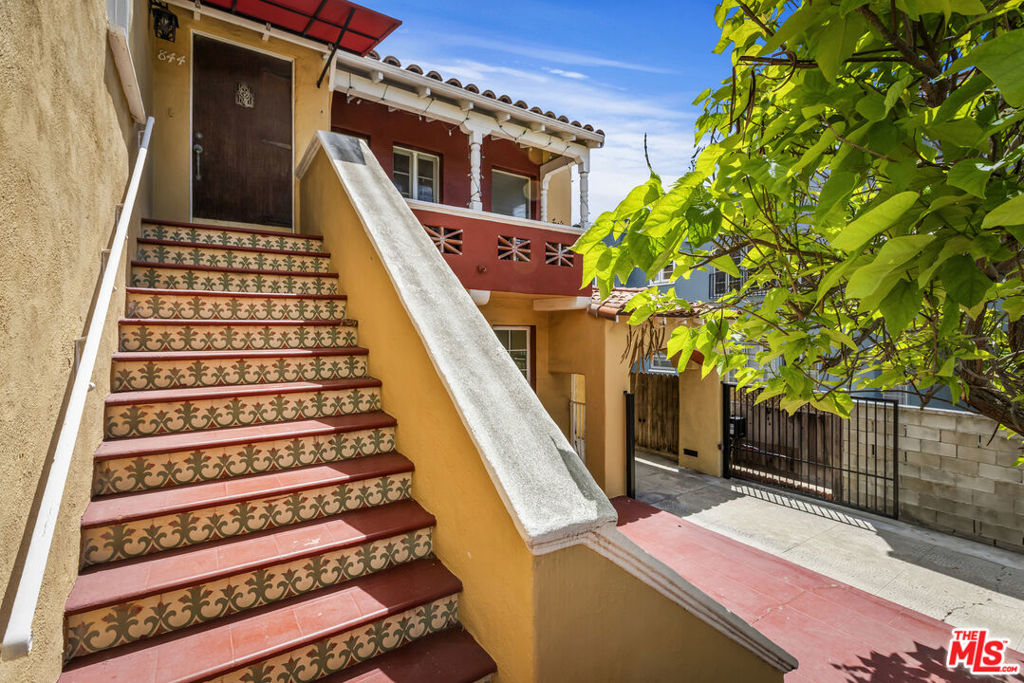 main property photo 59