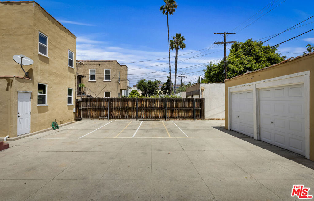 main property photo 66