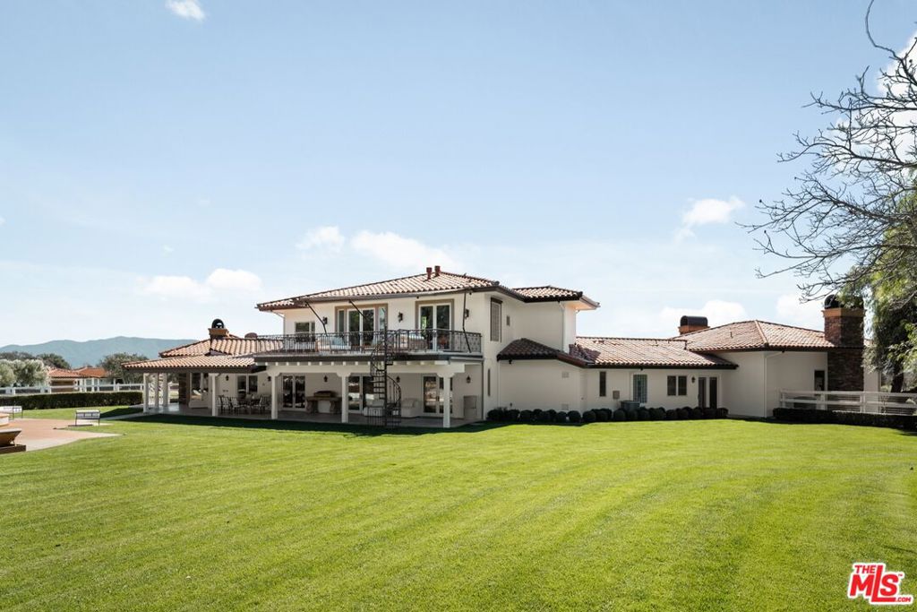 main property photo 41