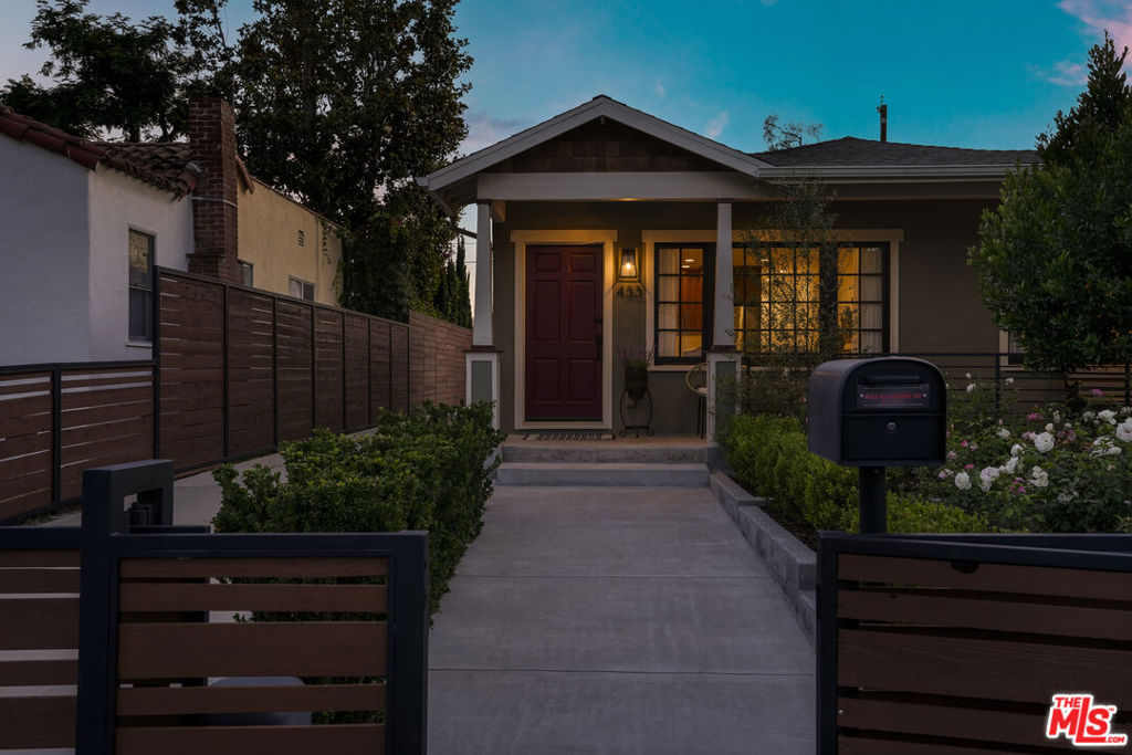 main property photo 50