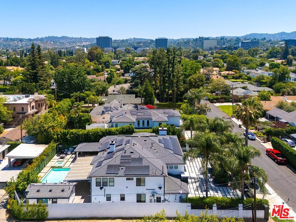 main property photo 68
