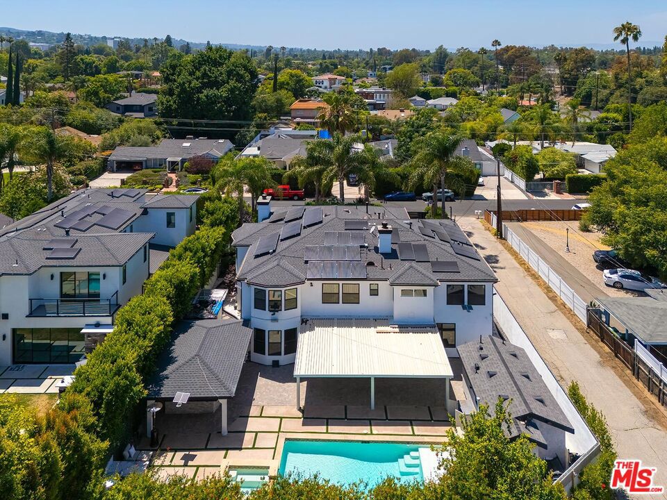 main property photo 71
