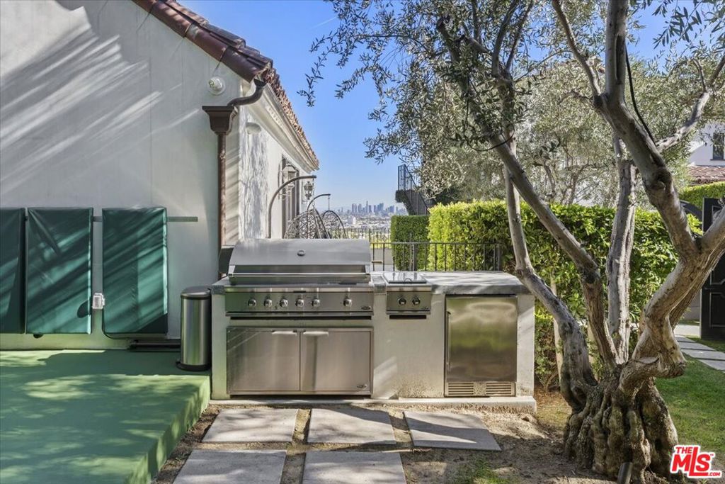 main property photo 52