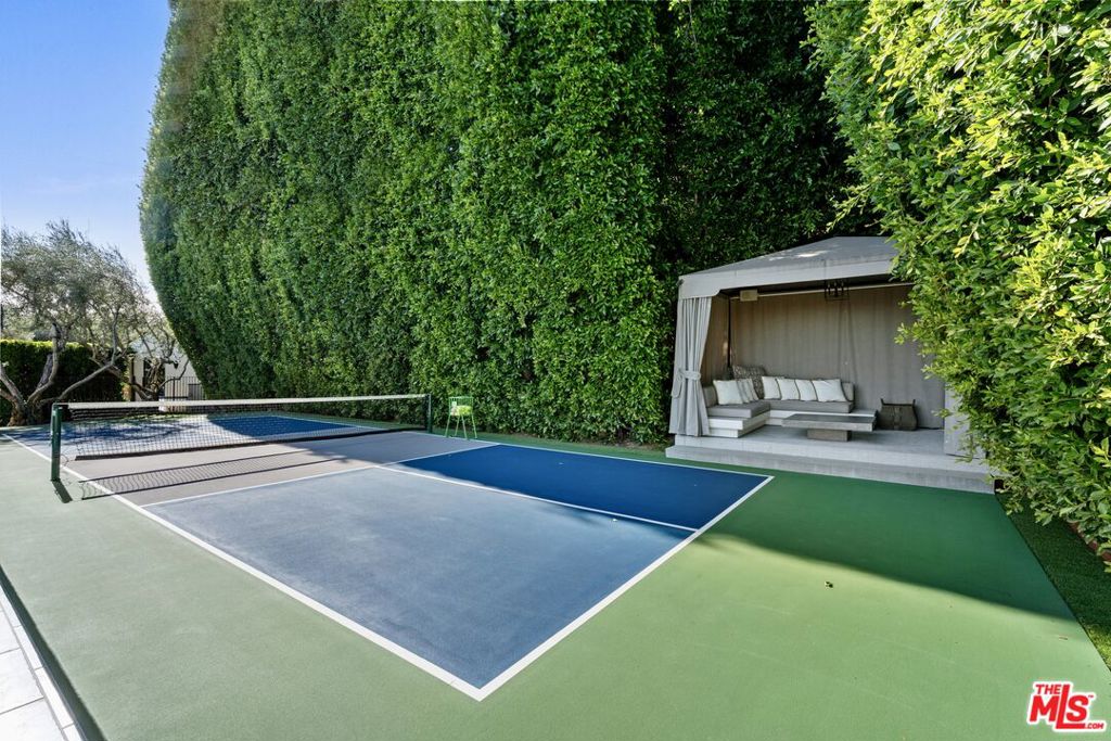 main property photo 66