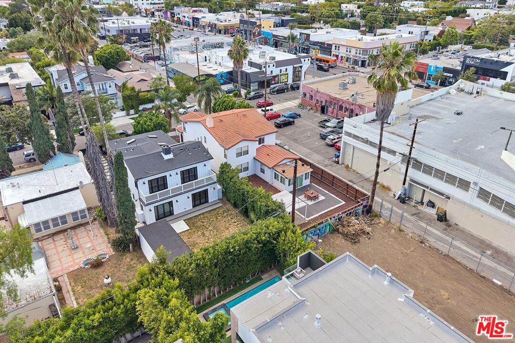 main property photo 70