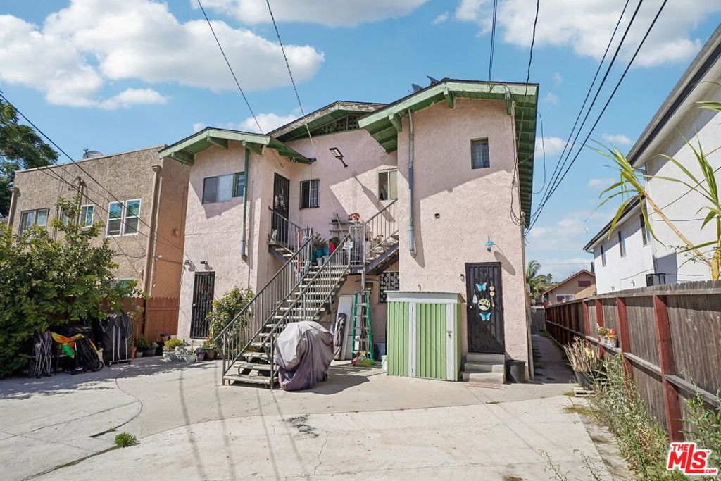 main property photo 38