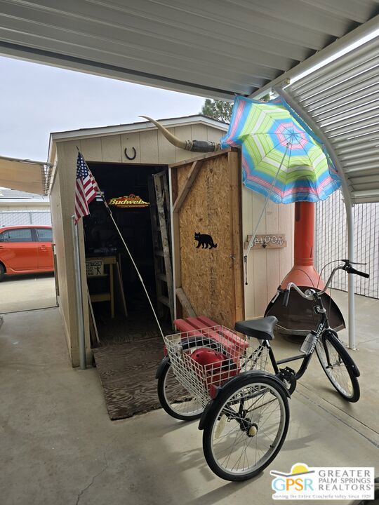 main property photo 23