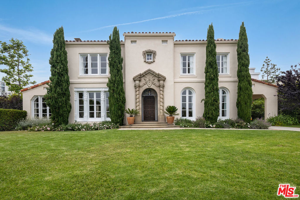 main property photo 11