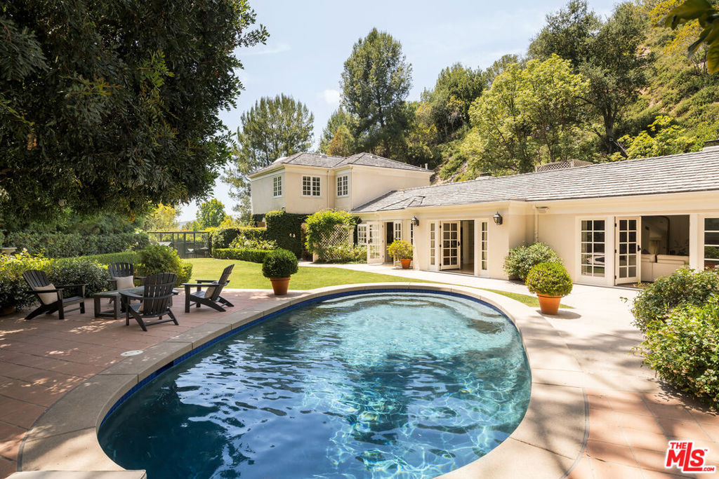 main property photo 44