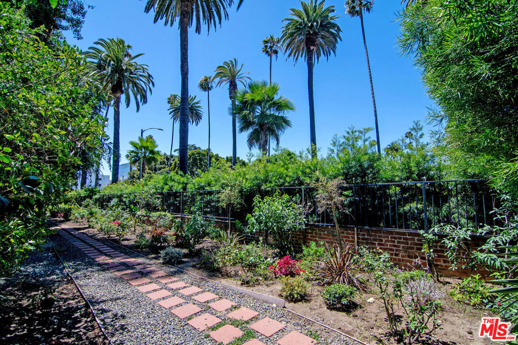 main property photo 52